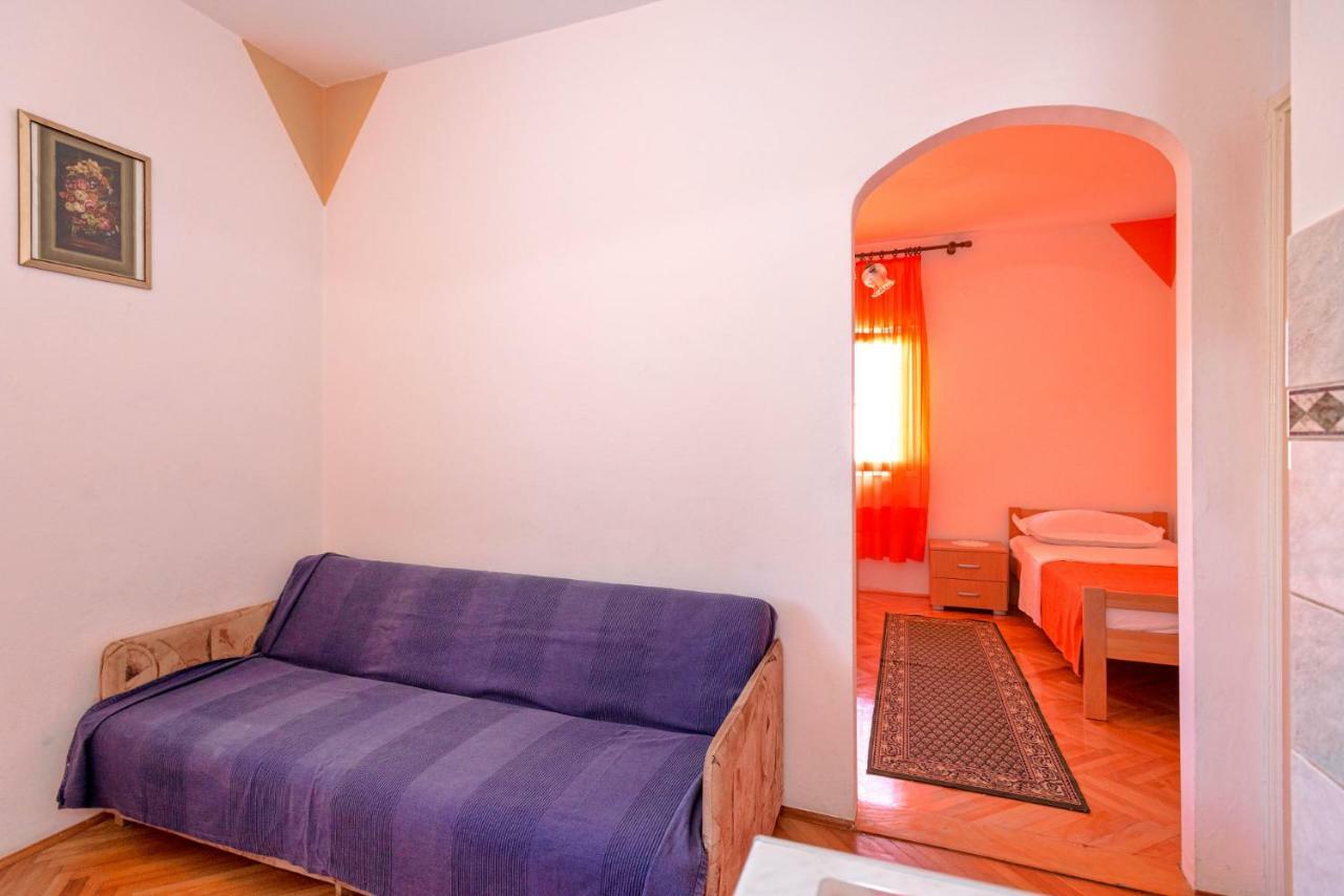 Apartment Ana Buratovic Stari Grad (Hvar)